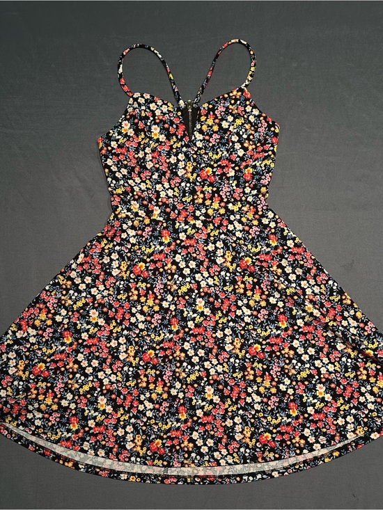 No Boundaries Dresses & Skirts - No Boundaries Womens Floral Cami Lace Back Mini Dress